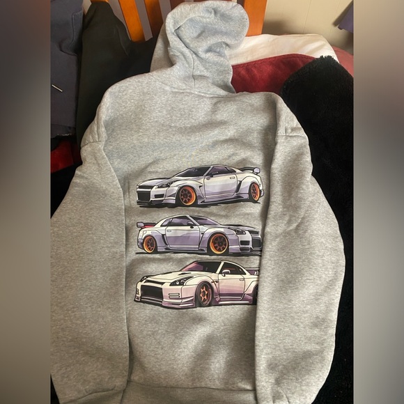 Sweater - Picture 1 of 2